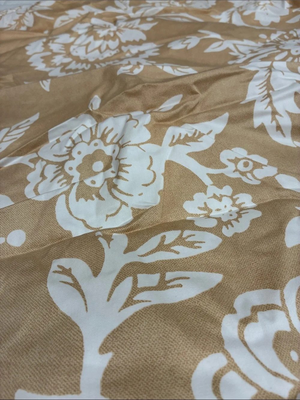 Lands' End Tan and White Floral Duvet Cover King